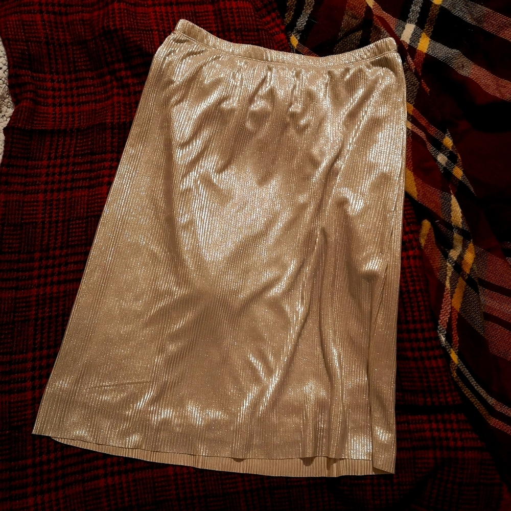 Metallic Gold Pleated Skirt